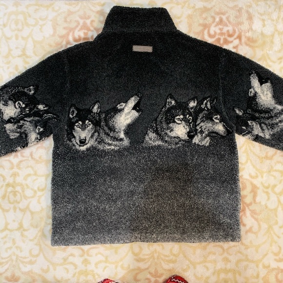 VINTAGE Wolf Sweater - Full-Zip - Picture 2 of 2